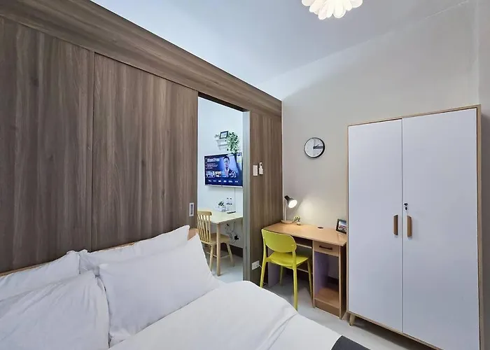 Citispace 1br Condotel At Fame Residences #fm31a Apartment *